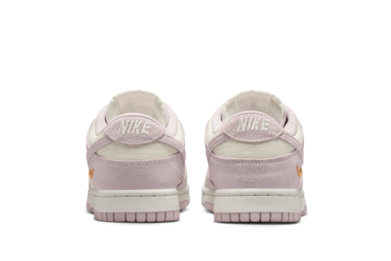 NIKE WOMAN'S DUNK LOW PEARL PINK