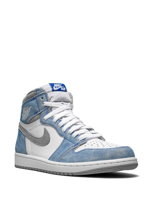 NIKE AIR JORDAN 1 RETRO HIGH OG "HYPER ROYAL"