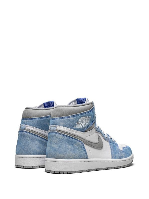 NIKE AIR JORDAN 1 RETRO HIGH OG "HYPER ROYAL"