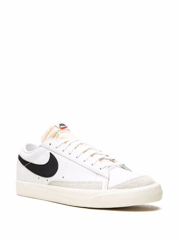 NIKE BLAZER LOW 77 WHITE/BLACK