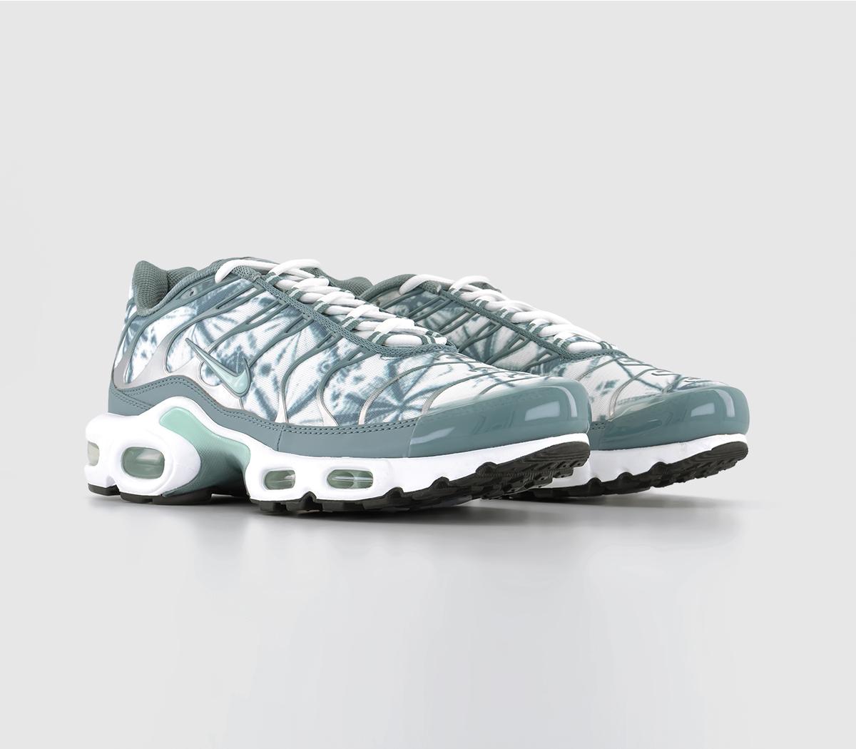 NIKE AIR MAX PLUS TRAINER
