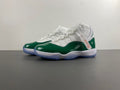 AIR JORDAN 11 GREEN