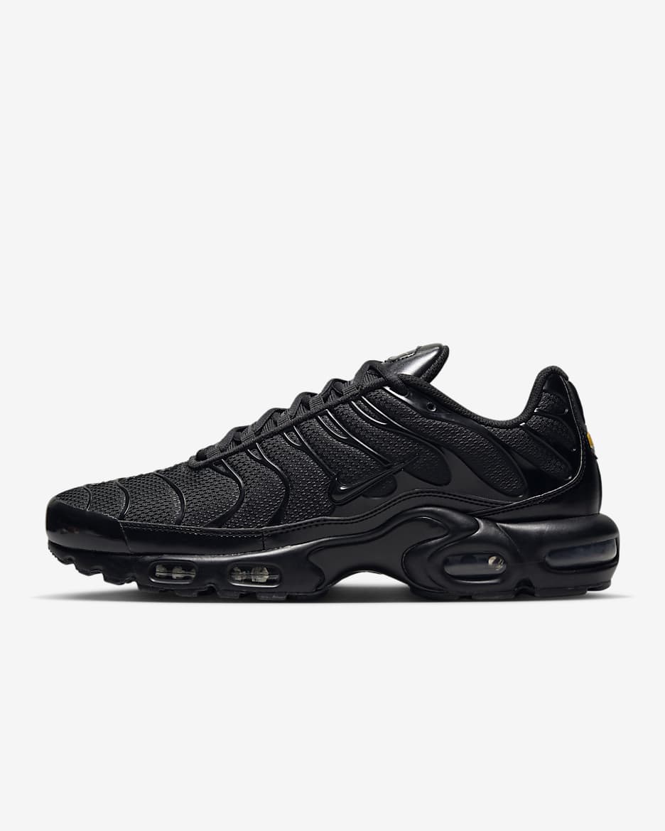NIKE AIR MAX PLUS BLACK