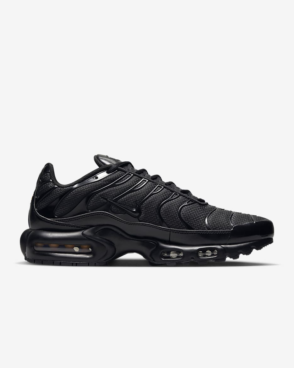 NIKE AIR MAX PLUS BLACK