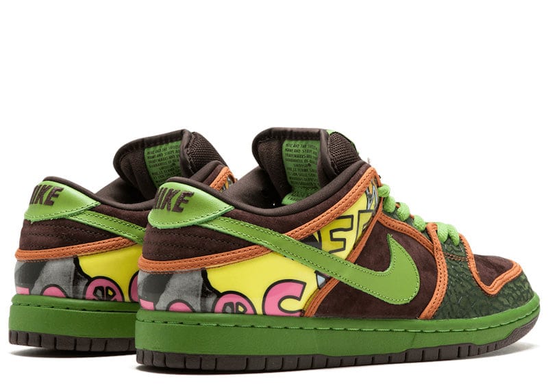 NIKE SB DUNK LOW DE LA COURT ORDER