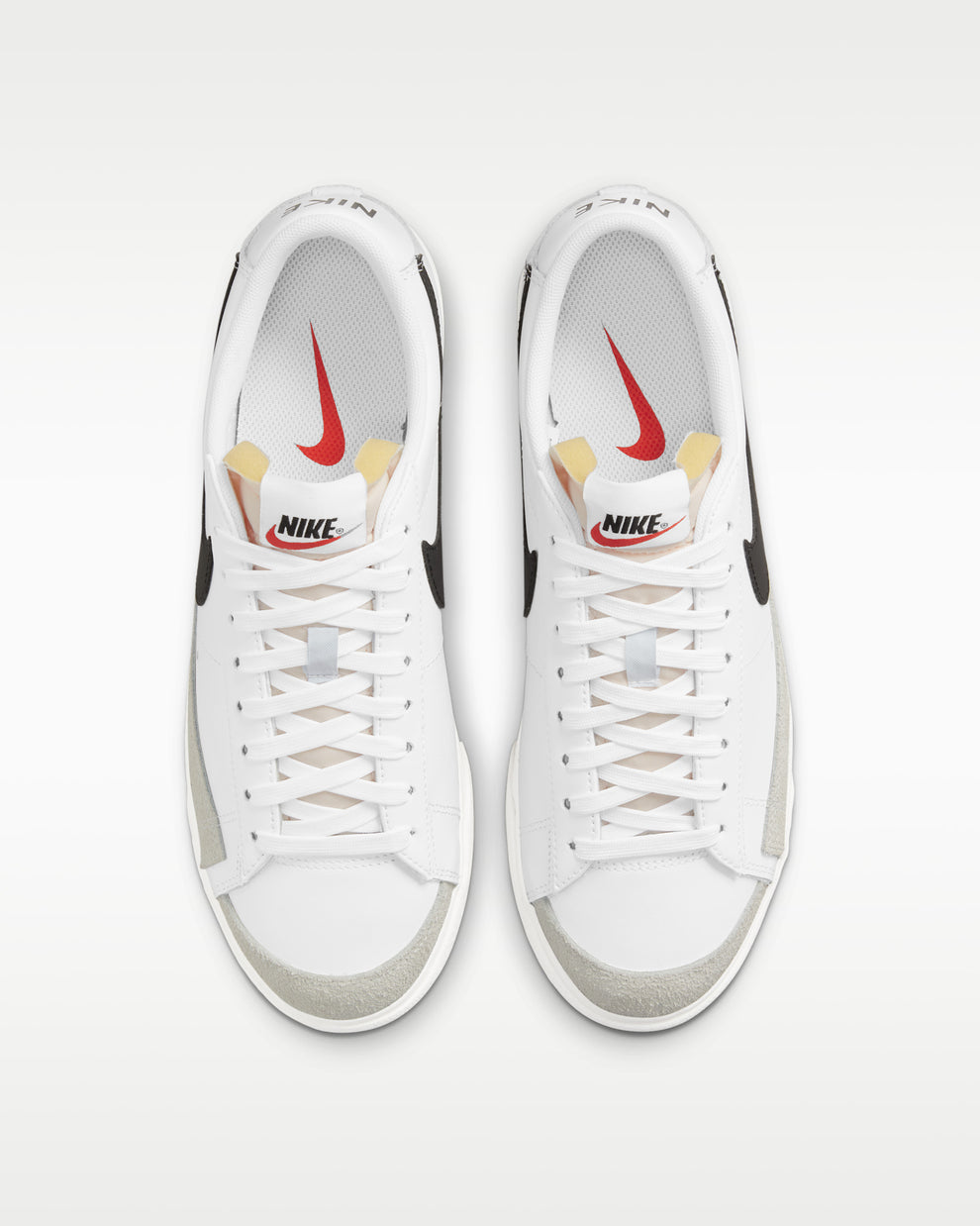 NIKE BLAZER LOW PLATFORM WHITE/BLACK