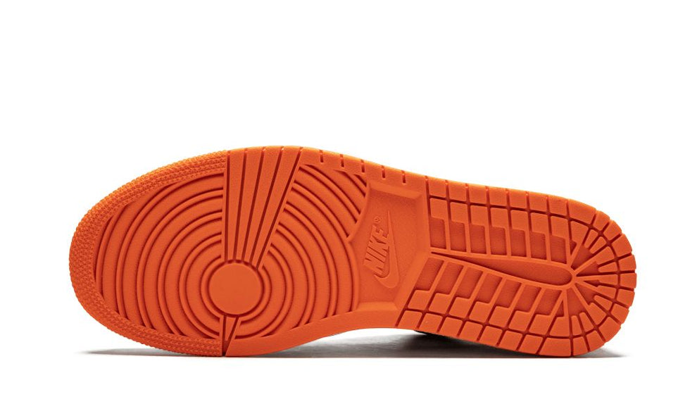 AIR JORDAN 1 LOW SHATTERRED BACKBOARD