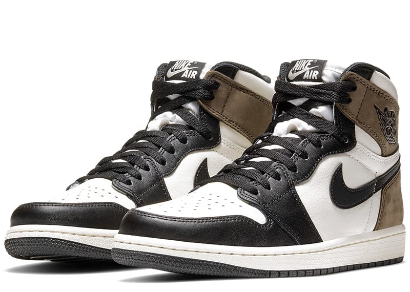 NIKE AIR JORDAN 1 RETRO HIGH OG "DARK MOCHA"
