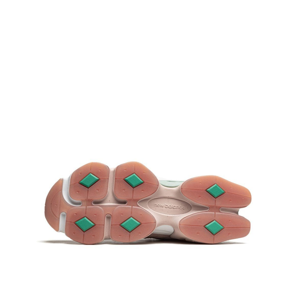 NEW BALANCE 9060 INSIDE VOICES COOKIE PINK